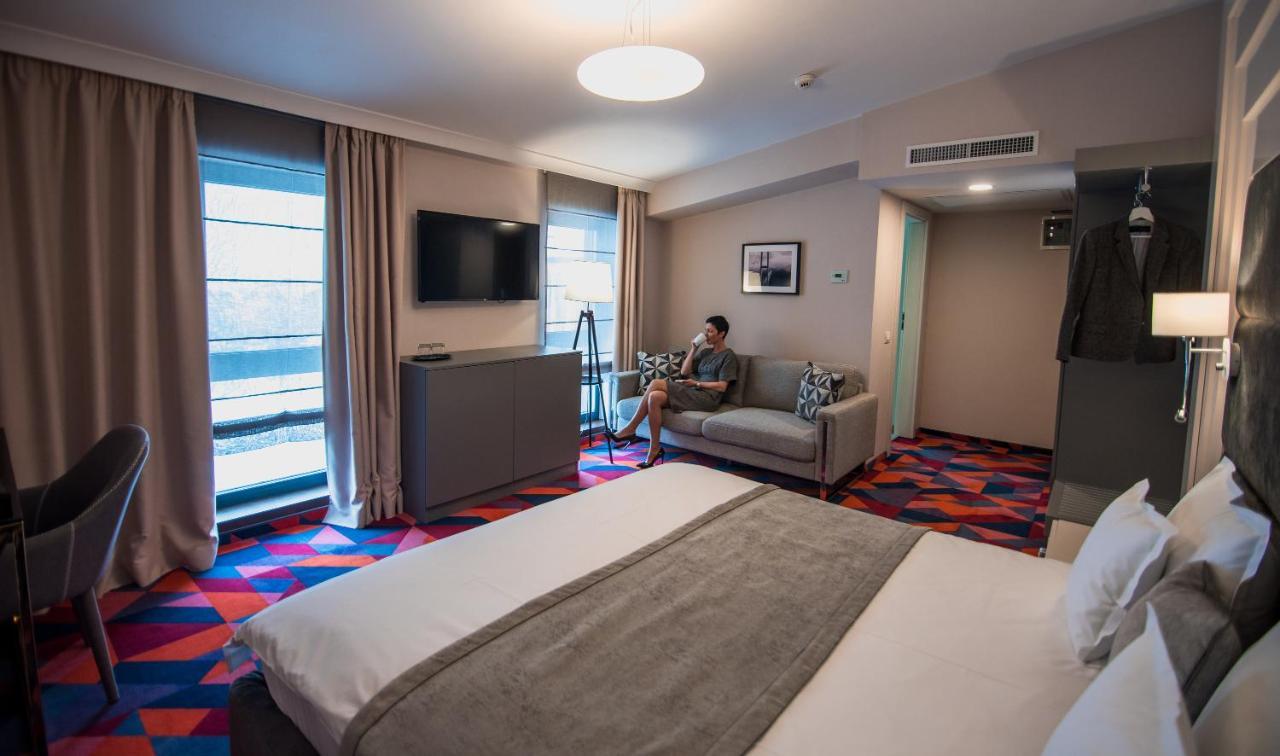 Element Hotel Gyulafehérvár Kültér fotó