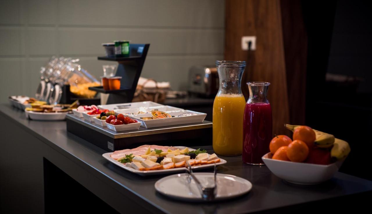 Element Hotel Gyulafehérvár Kültér fotó
